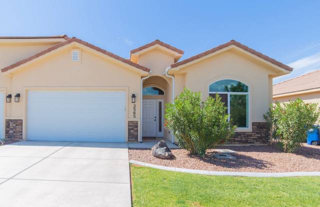 8 Month Lease -  Townhome in Sky Ridge photos photos