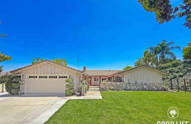 Move-In Ready 3BD/2BA Canyon Crest Home with Modern Kitchen Updates & 2-Car Garage photos photos