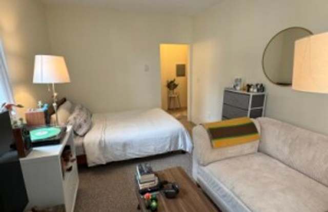 Fenway 2 BR - 9/1 (Berklee, NEU) - 111 Norway Street, Boston, MA 02115