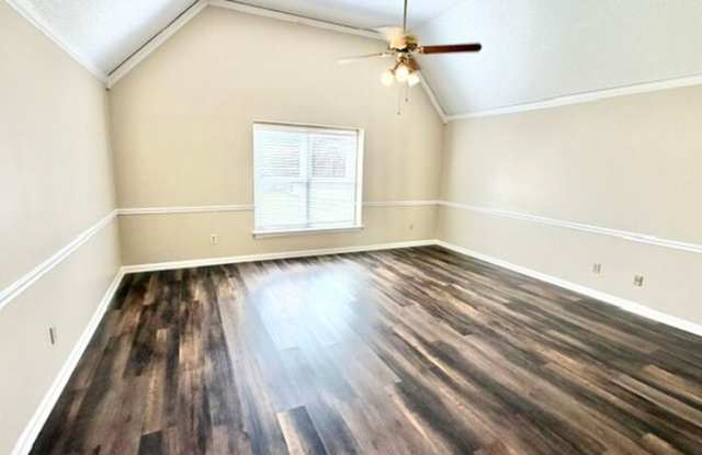 876 Wood Cade Cove Gallery 4