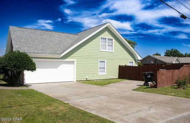 6800 Forsythe Drive Gallery 4