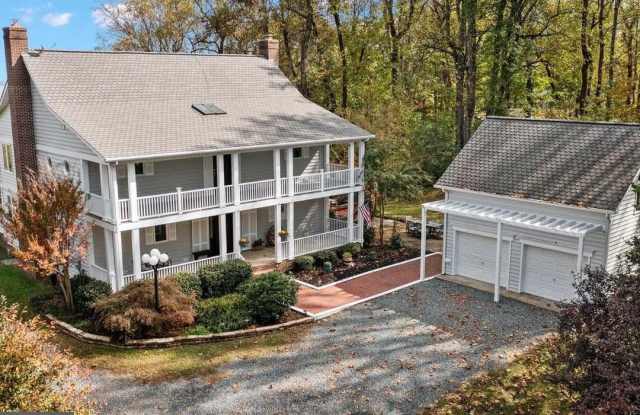 36 POCAHONTAS LANE photos photos