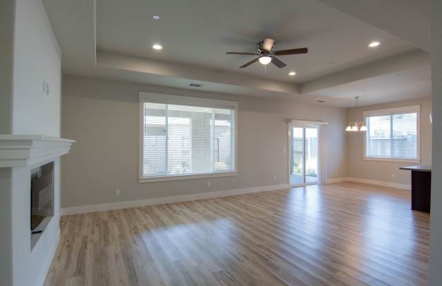 $1000 MOVE IN SPECIAL OFF FIRST MONTHS RENT. Gallery 3