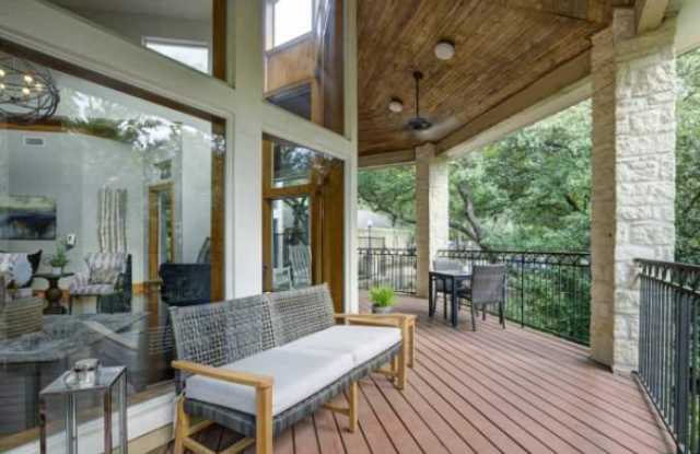 8733 Bluffstone Cove Gallery 4