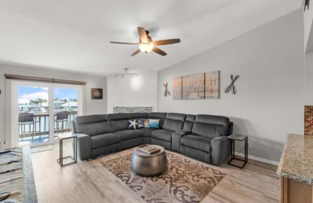 15425 Fortuna Bay Dr Gallery 3