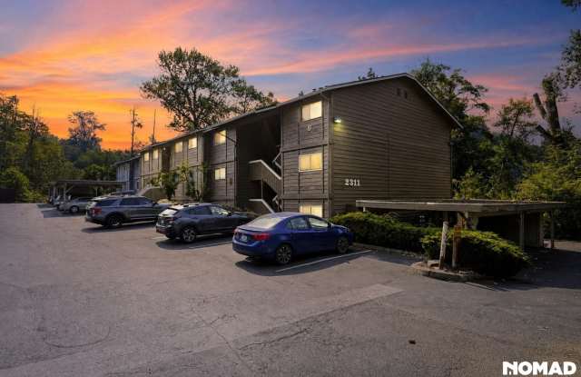 Charming 1BR Condo in Des Moines WA photos photos