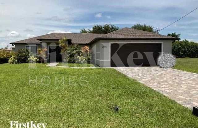 2201 Southwest 26th Street - 2201 Southwest 26th Street, Cape Coral, FL 33914