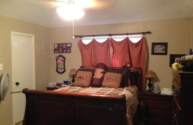 1545 SPRINGAIRE Lane Gallery 3
