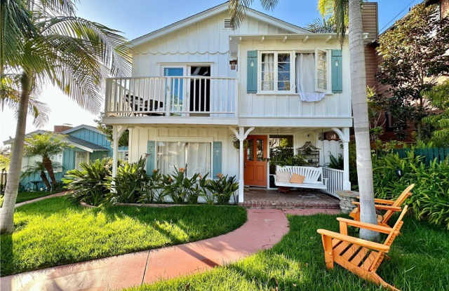 560 Flora Street photos photos