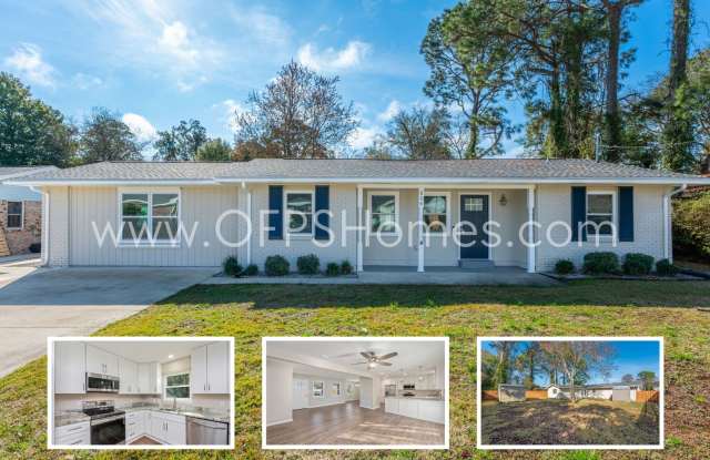 AVAILABLE NOW! - 606 Ironwood Drive, Wright, FL 32547