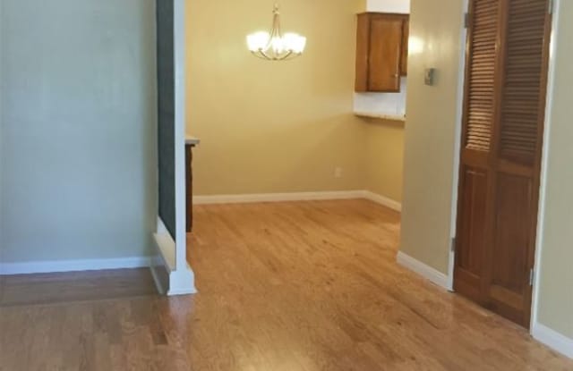 10961 Palms 10 - 10961 Palms Blvd, Los Angeles, CA 90034