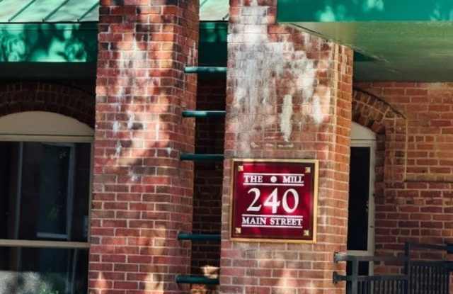 240 Main St Gallery 2