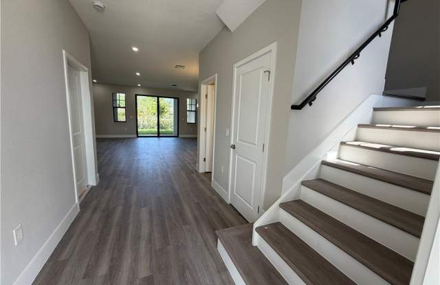 9908 Portofino Vineyards Drive Gallery 4