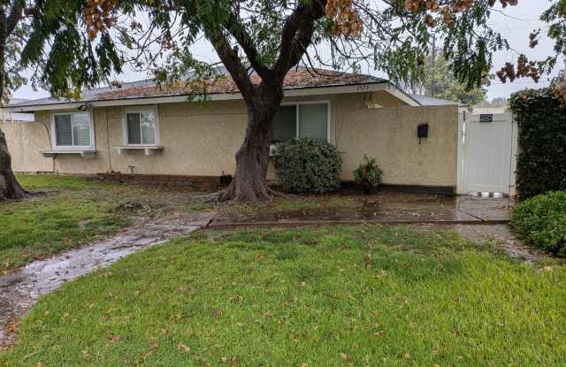 Beautiful Single-Story Home for Rent in La Verne photos photos