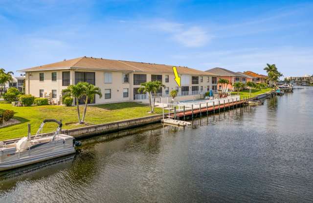 2 Bed 2 Bath waterfront Condo photos photos