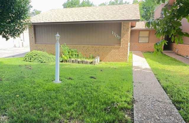 Pet Friendly property! photos photos