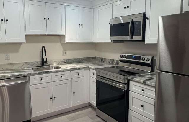 324 Washington St -SREC Wellesley LLC photos photos