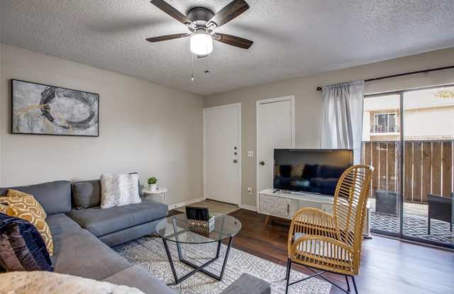 8756 Carroll Circle Gallery 4