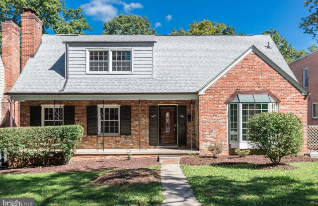 4631 MASSACHUSETTS AVENUE NW - 4631 Massachusetts Avenue Northwest, Washington, DC 20016