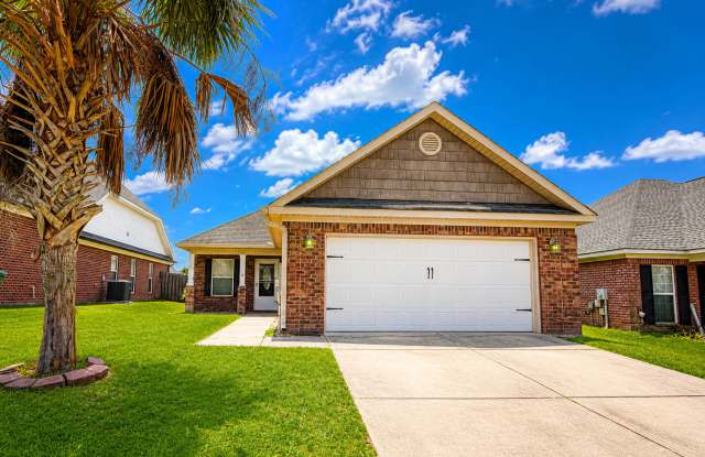 You've Found It! Split floor plan, fenced yard, extra storage photos photos