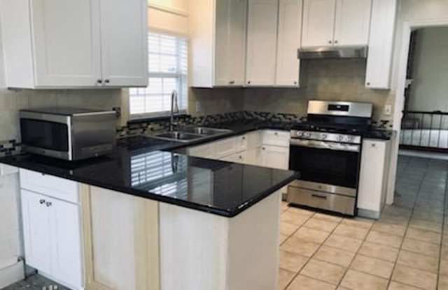 16019 Vista Del Mar Dr - 16019 Vista Del Mar Drive, Mission Bend, TX 77083