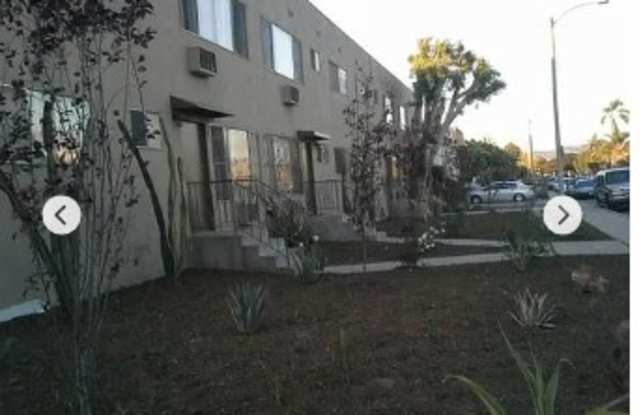 8751 Guthrie Ave Gallery 2