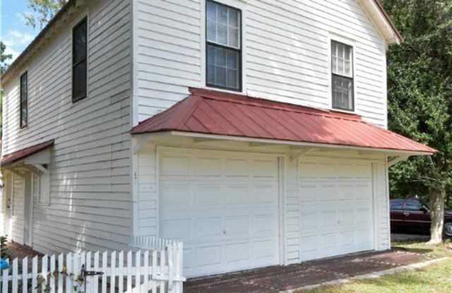 302 Jefferson Street unit: 2 photos photos 302 Jefferson Street unit: 2 photos photos