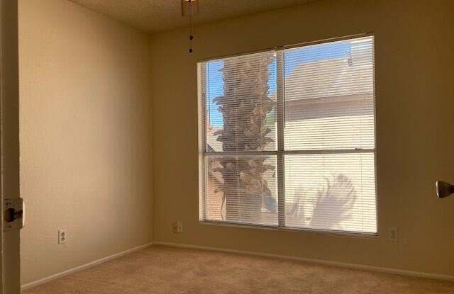 530 E KERRY Lane Gallery 3