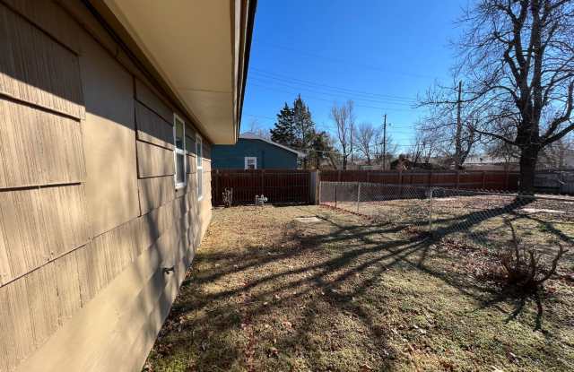 WONDERFUL 3 BEDROOM HOME AVAILABLE FOR RENT IN DEL CITY! Gallery 3