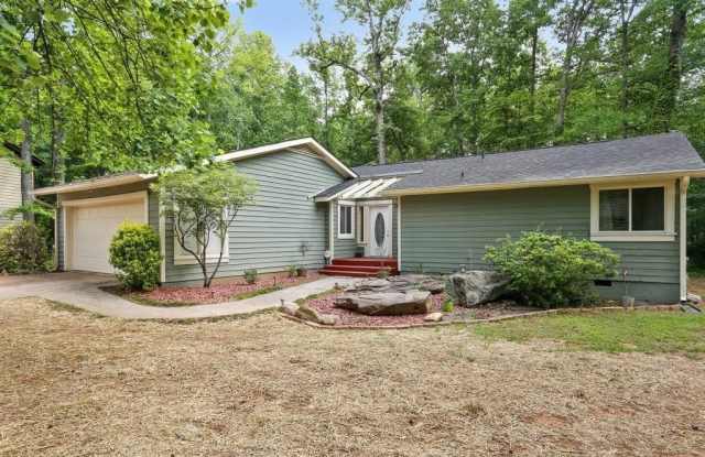 9442 Cedar Creek Place - 9442 Cedar Creek Place, Douglasville, GA 30135