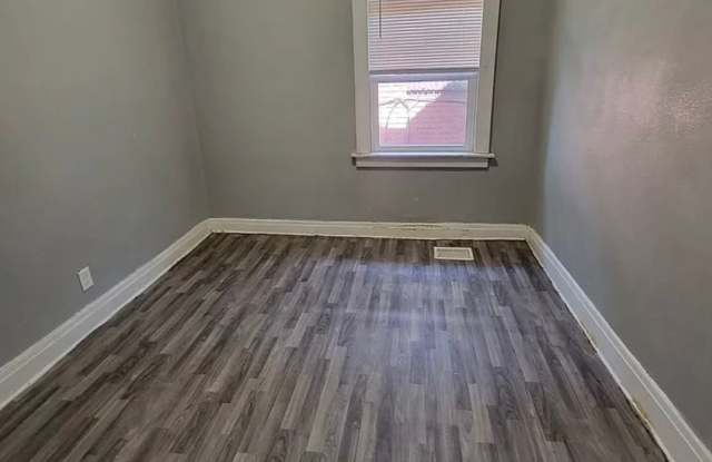 Welcome home- Large 3 Bedroom Duplex Gallery 2