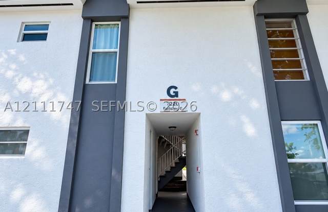 7220 SW 94th Pl Gallery 2
