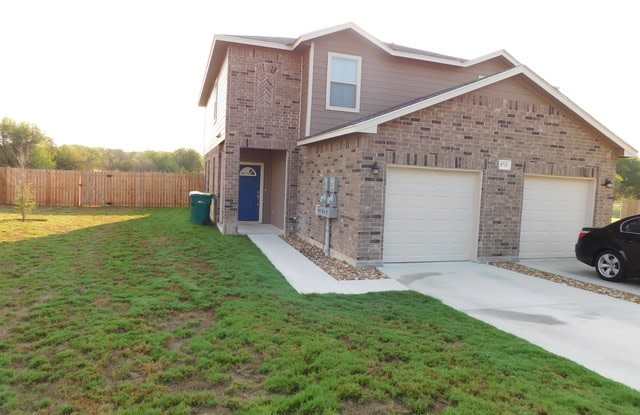 8719 8th St - 8719 8th Street, Converse, TX 78109