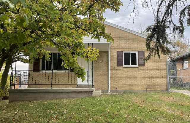 326 Blackwood Ave photos photos