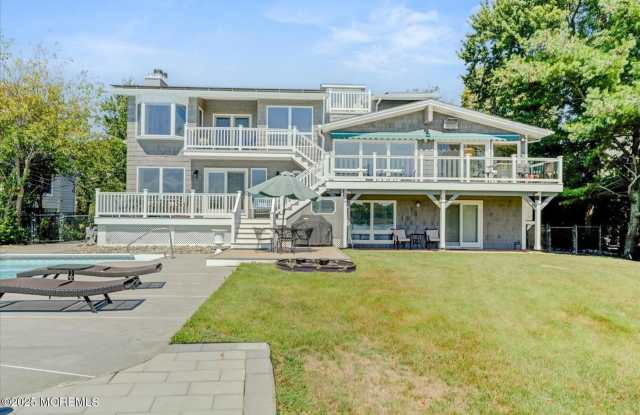 74 Seneca Place photos photos