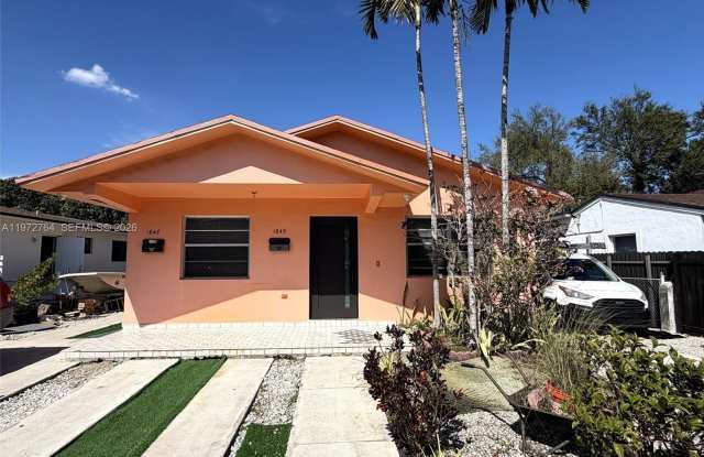 1845 NW 6th St photos photos