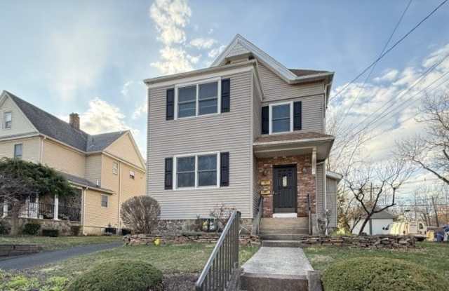 516 Cumberland St - 516 Cumberland Street, Westfield, NJ 07090