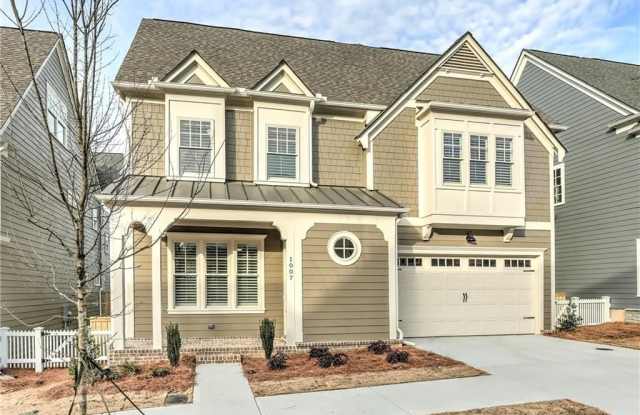 1007 Fendley Street photos photos