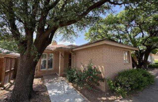 8620 Memphis Avenue - 8620 Memphis Avenue, Lubbock, TX 79423 8620 Memphis Avenue - 8620 Memphis Avenue, Lubbock, TX 79423