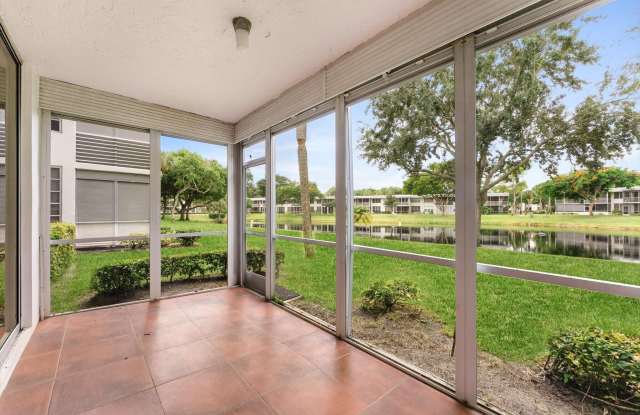 4240 OAKS Terrace Gallery 4