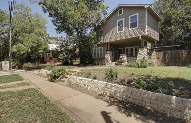 UT PRE-LEASE: West Campus / Walking Distance to UT Gallery 4