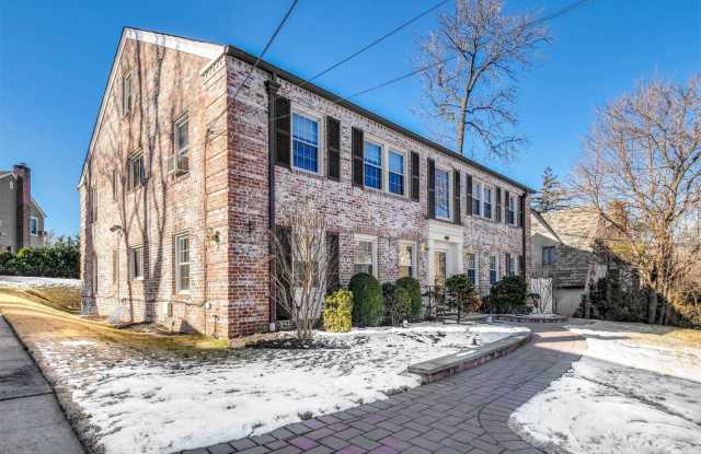 240-24 Alameda Ave - 240-24 Alameda Ave, Queens, NY 11362