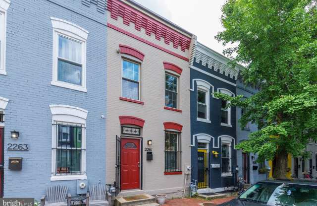 2261 12TH PLACE NW - 2261 12th Place Northwest, Washington, DC 20009