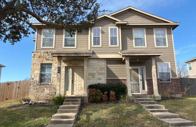 Beautiful 3BR 2BA Home w/ Fenced Backyard • In-Unit Laundry • Attached Garage in Pflugerville photos photos