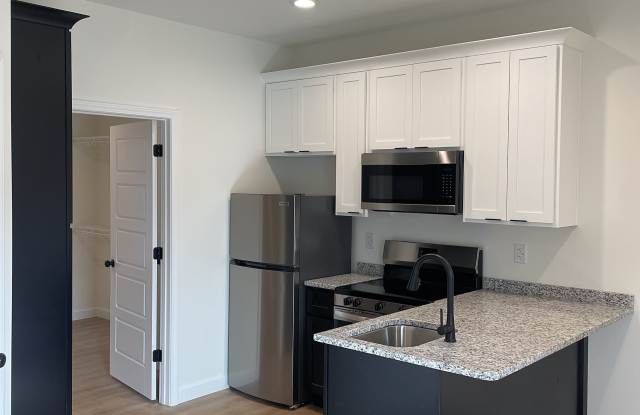1920 Monticello Road - 14 Gallery 2