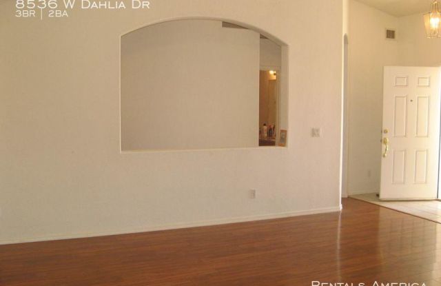 8536 W Dahlia Dr Gallery 4