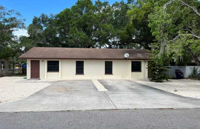 Annual 3 Bedroom 2 bath Duplex $1,795 a month photos photos