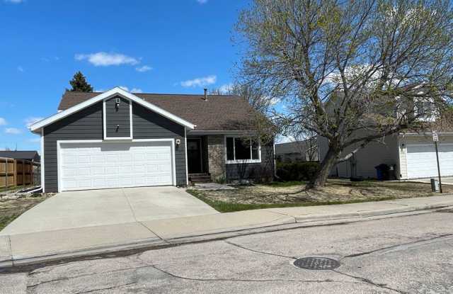 * SPRING 3-2-1 RENT SPECIAL * 4 Bedroom, 2 Bath Home for Rent photos photos