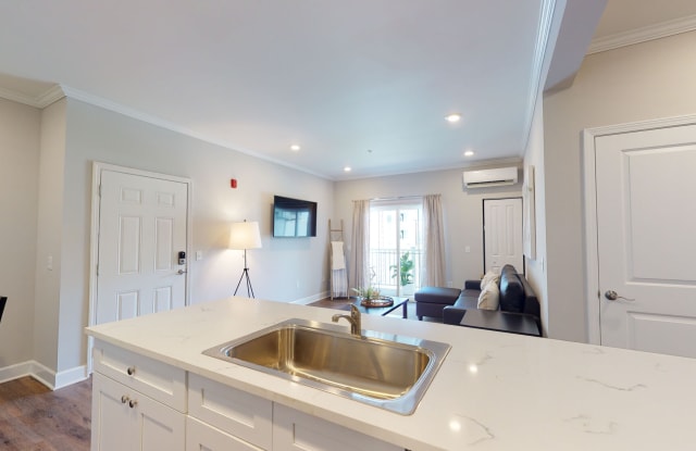 Coastal Club Apartments Gallery 2
