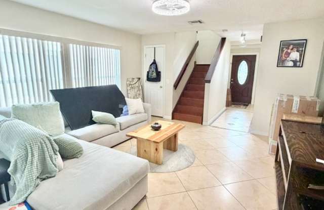Kissimmee - 3 Bedroom, 2.5 Bathroom – $2,195.00 Gallery 3